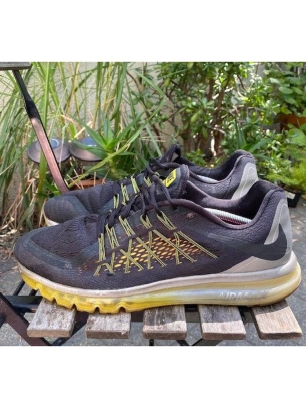 Nike Air Max 2015 Volt Black Gray Sneakers Men's Size 14 Mesh Shoes 698902-070